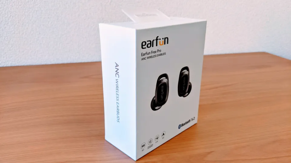 「EarFun Free Pro」の外箱
