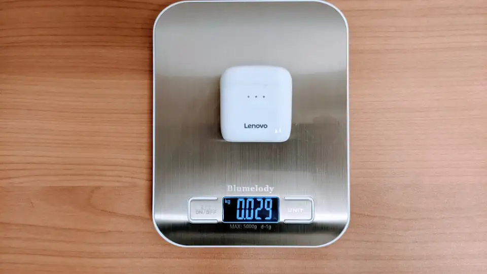 Lenovo「QT83」のケース重量
